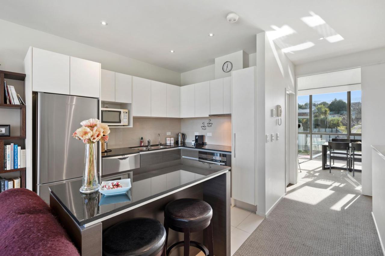 Marina View Apartment - Taupo Exterior photo