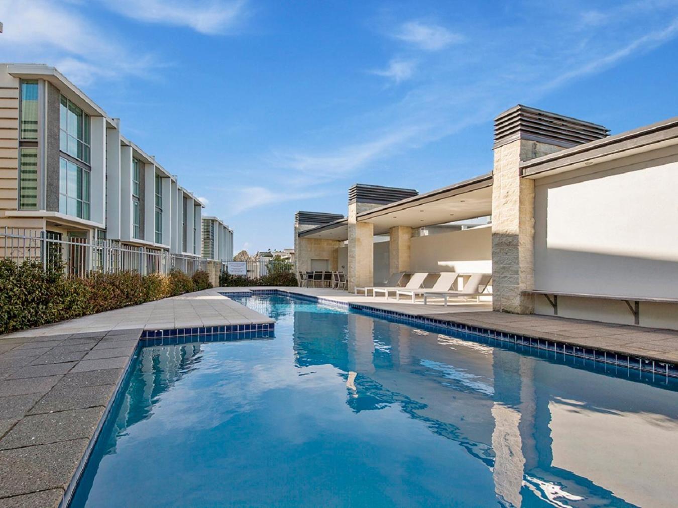 Marina View Apartment - Taupo Exterior photo
